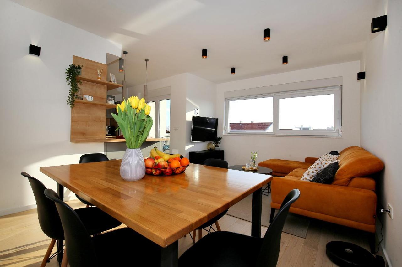 Esso Roof Terrace Apartment زادار المظهر الخارجي الصورة