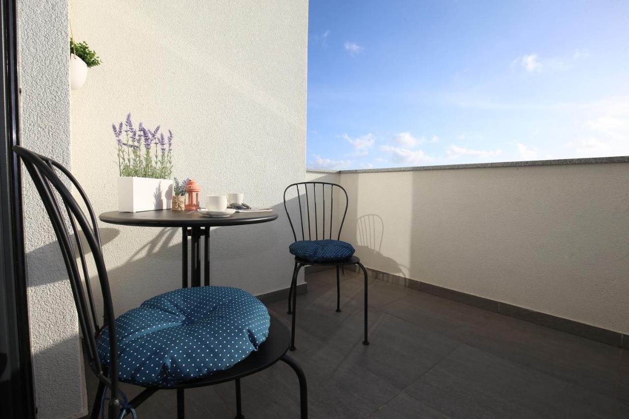 Esso Roof Terrace Apartment زادار المظهر الخارجي الصورة
